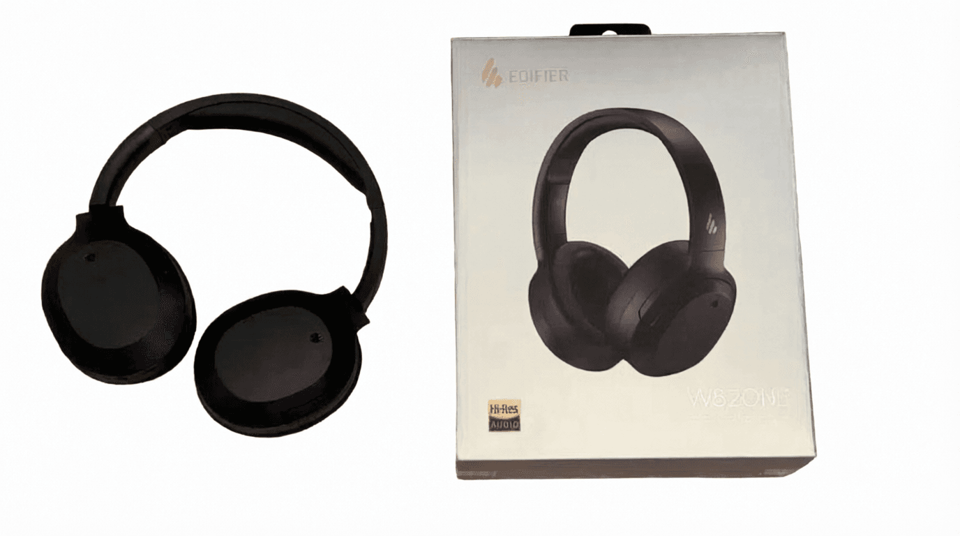 Conteúdo da caixa do Edifier W820NB: headphone com almofadas e cabo USB-C