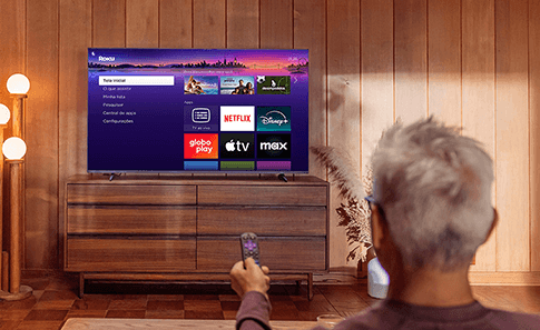 Tela inicial do Roku OS mostrando a interface de apps e canais disponíveis