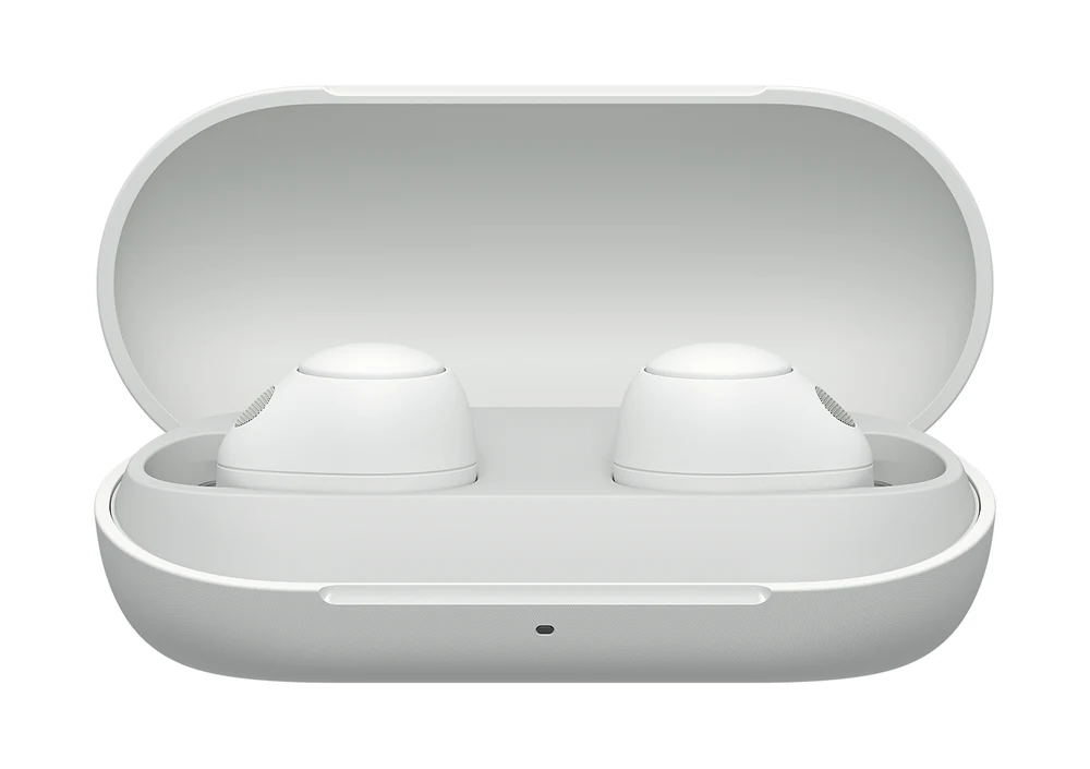 Fones WF-C700N brancos dentro do estojo com tampa aberta — foto oficial Sony